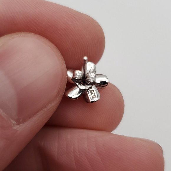 Gold Over 925 Sterling Silver Cute Tarnished Flower CZ Stud Earrings - Picture 4 of 6